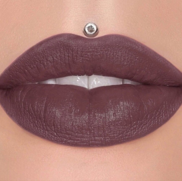 MOUSETRAP Jeffree Star Velvet Trap Limited Edition - Picture 1 of 5